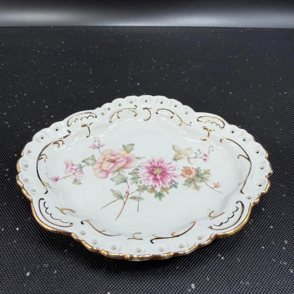 Aquincum Budapest Porcelain Trinket Dish Floral Gold Gilt Reticulated 5 Inch‎